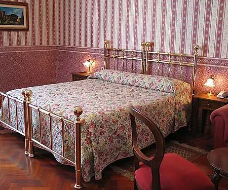 Отель Pendini
